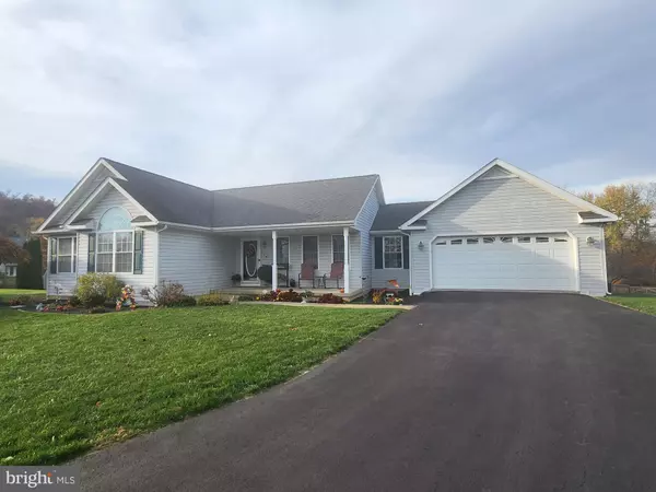 Hedgesville, WV 25427,117 DEFENSE CT