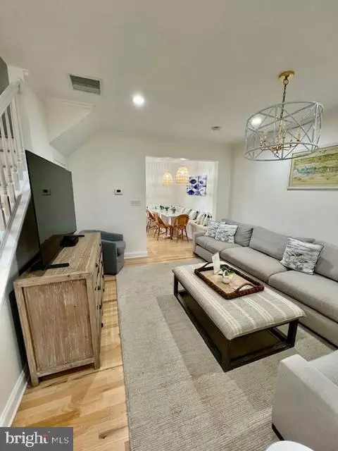 Beach Haven, NJ 08008,315 CENTRE STREET