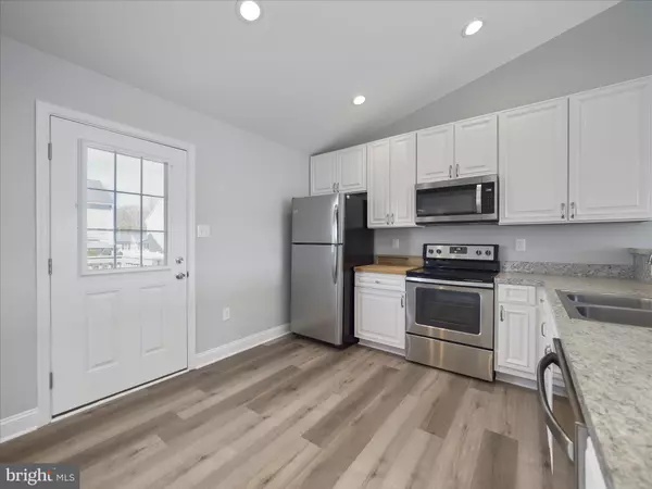 Inwood, WV 25428,219 JOB RD