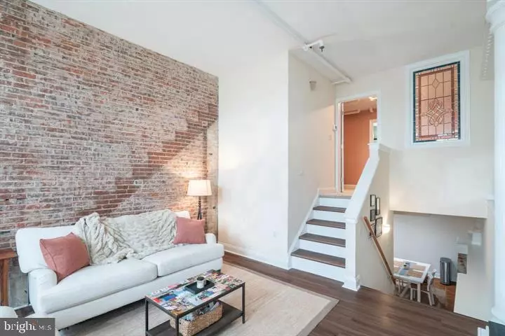 50-56 N FRONT ST #101, Philadelphia, PA 19106