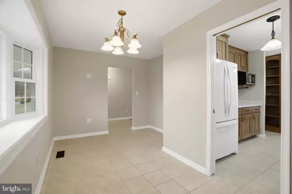 Ijamsville, MD 21754,10007 YORK DR