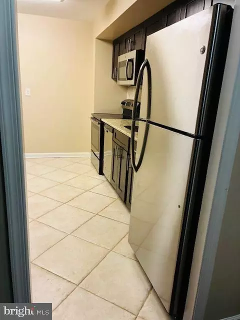 Cherry Hill, NJ 08002,614 CHESTNUT PL