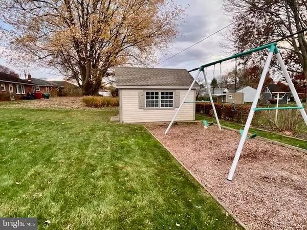 Palmyra, PA 17078,1027 S GREEN ST