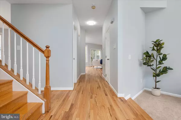 Lanham, MD 20706,9105 PIPER RIDGE CT