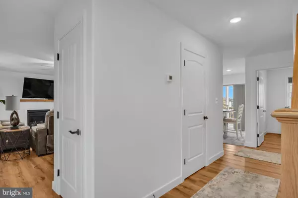 Shippensburg, PA 17257,902 SOUTHWOOD DRIVE