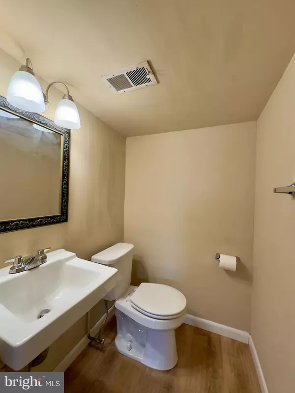 Parkville, MD 21234,1732 REDWOOD AVE