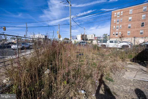 Philadelphia, PA 19104,4431-35 LANCASTER AVE