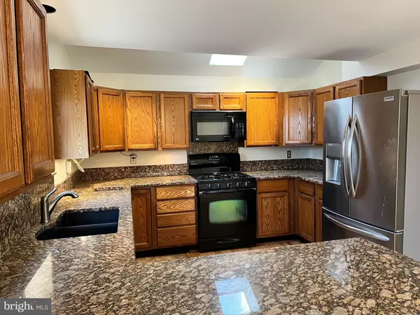 Shrewsbury, PA 17361,52 N MAIN ST