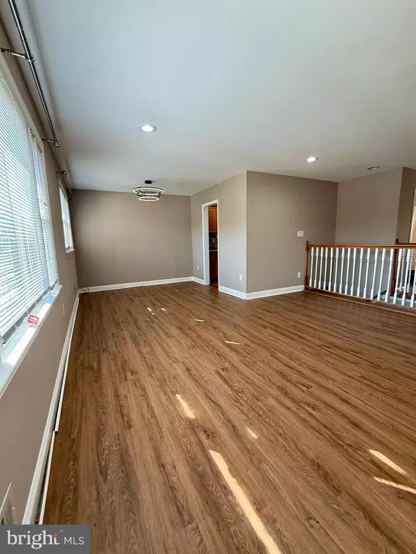 Fort Washington, MD 20744,9604 JACQUELINE DR