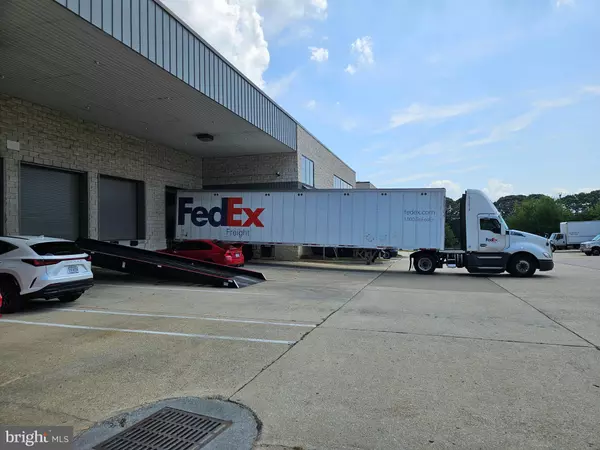 Lorton, VA 22079,9406 GUNSTON COVE RD