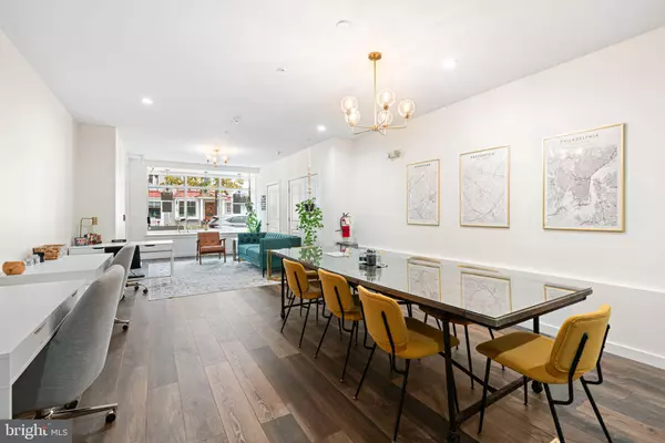 Haddonfield, NJ 08033,24 TANNER ST