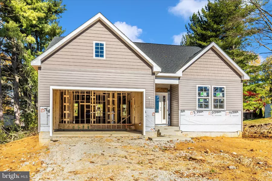 18218 SUMMERLIN DR, Hagerstown, MD 21740