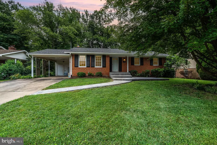 10317 CARDINAL RD, Fairfax, VA 22030