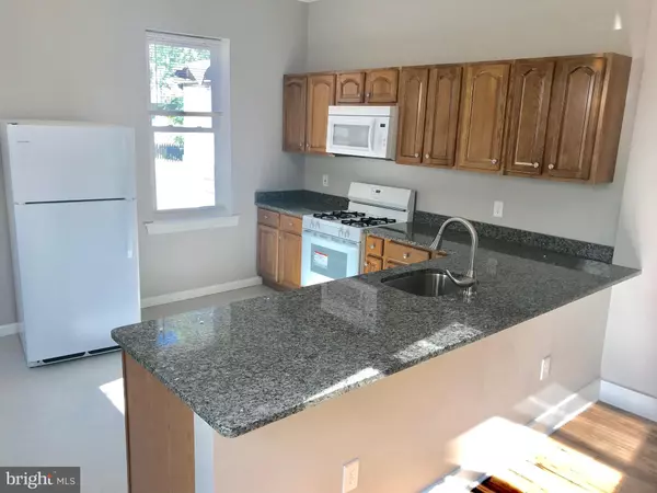 Gloucester City, NJ 08030,738 DIVISION ST