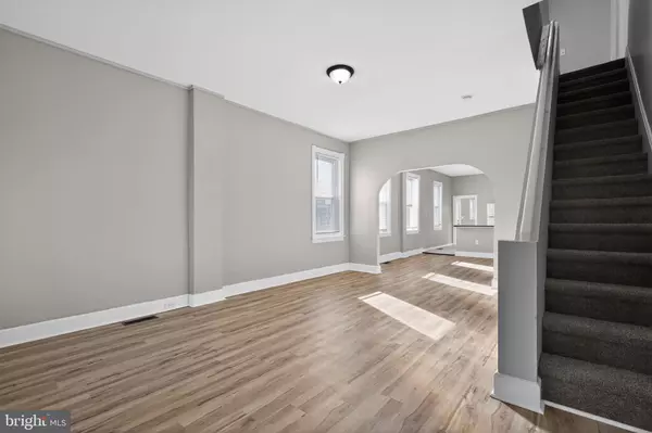 Gloucester City, NJ 08030,738 DIVISION ST