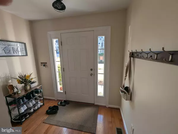 Catonsville, MD 21228,2308 QUILTING BEE RD