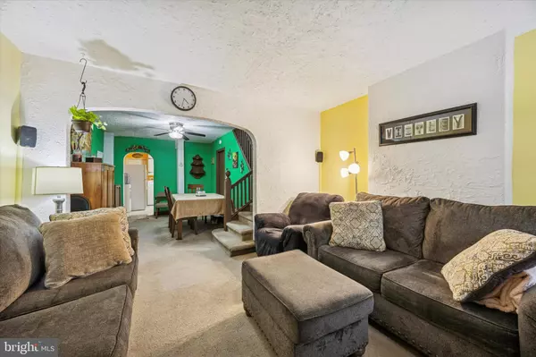 Conshohocken, PA 19428,378 E HECTOR ST