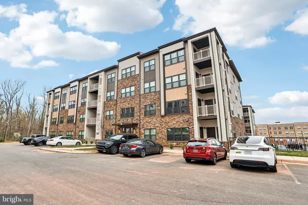 Sterling, VA 20164,21460 MOUNT STERLING TER #102