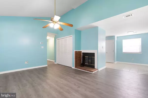 Newark, DE 19702,6 HANDEL PL