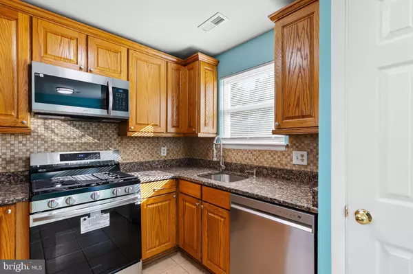 Newark, DE 19702,6 HANDEL PL