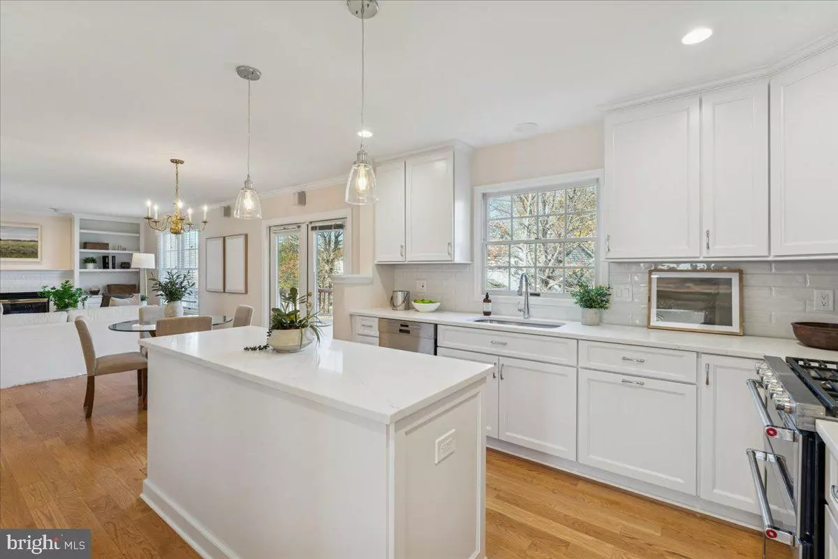 Herndon, VA 20170,12546 ROCK RIDGE RD