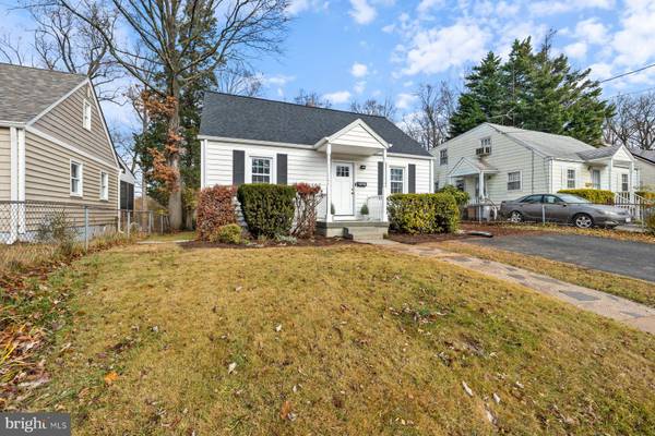 Rockville, MD 20850,527 BEALL AVE