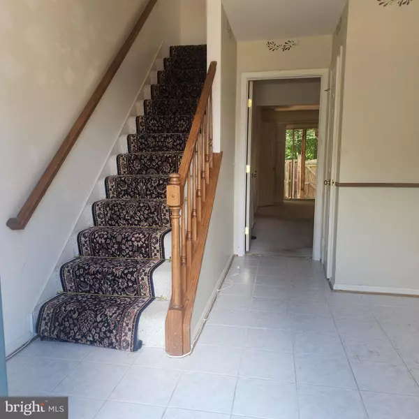 Woodbridge, VA 22191,16880 WINSTON LN