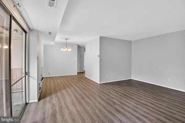 Hyattsville, MD 20784,7505 RIVERDALE RD #2039