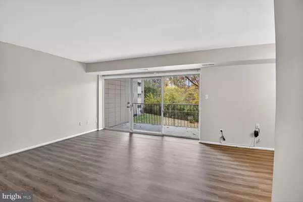 Hyattsville, MD 20784,7505 RIVERDALE RD #2039