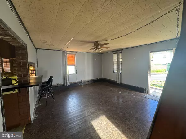 Pottsville, PA 17901,522 FOREST LN