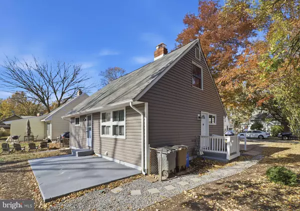 Rockville, MD 20851,5724 DENFIELD RD