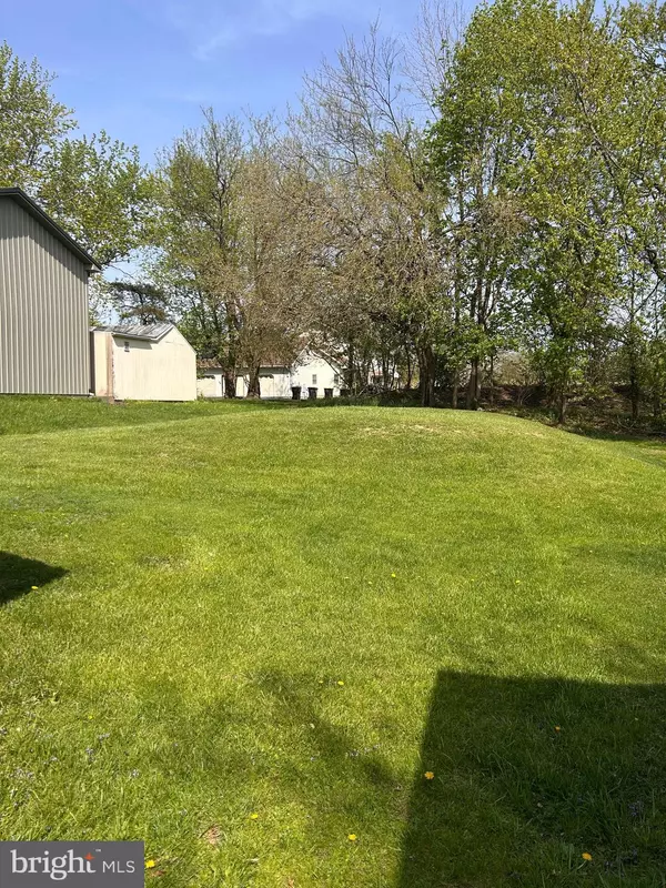 Orefield, PA 18069,2845 PACIFIC AVE