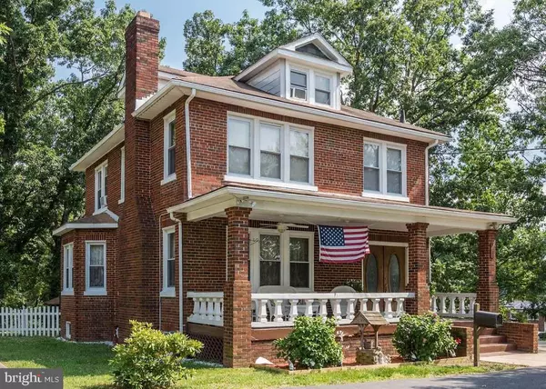 5618 FISHER RD, Temple Hills, MD 20748