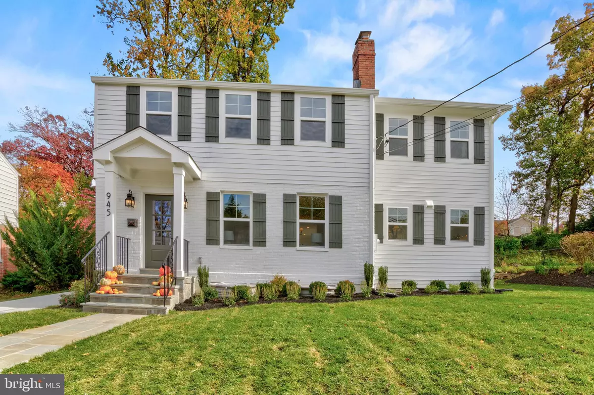 Arlington, VA 22205,945 N LEBANON ST