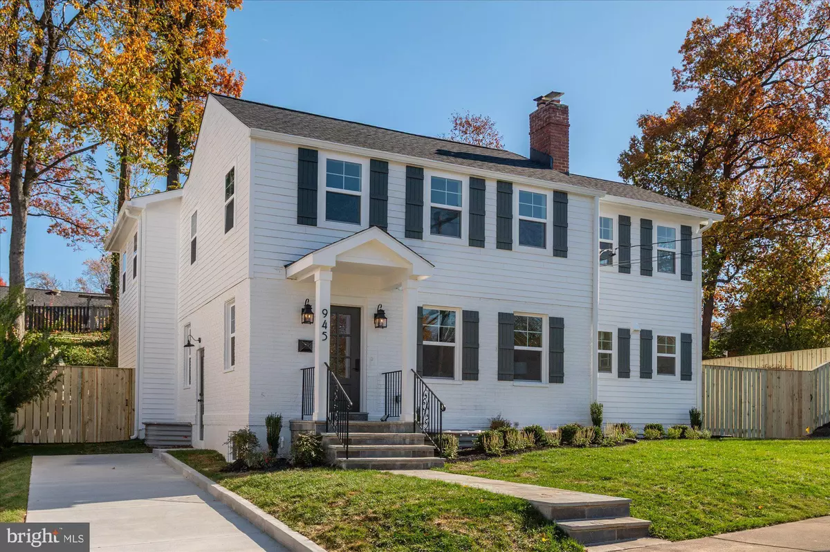 Arlington, VA 22205,945 N LEBANON ST