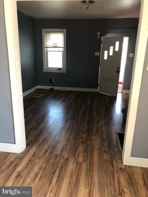 Camden, NJ 08105,901 N 19TH ST