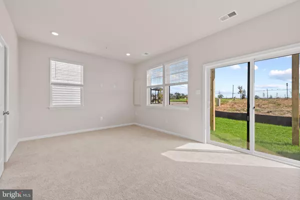 Frederick, MD 21701,425 ENSEMBLE WAY