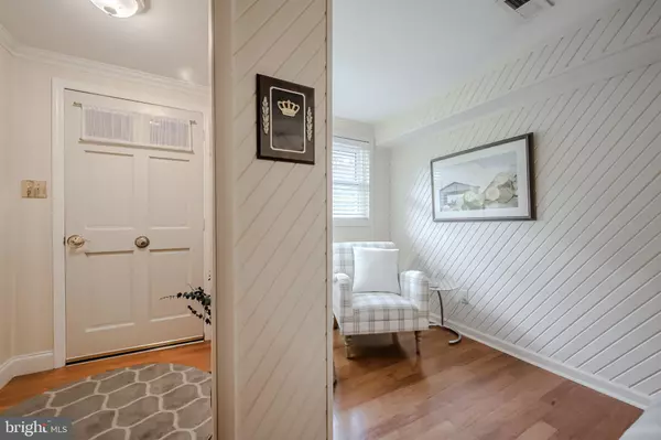 Newark, DE 19711,108 CASHO MILL RD