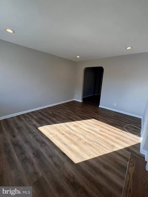 Baltimore, MD 21221,169 HAMPSHIRE RD