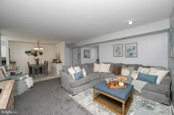 Mount Laurel, NJ 08054,123-A BIRCHFIELD CT