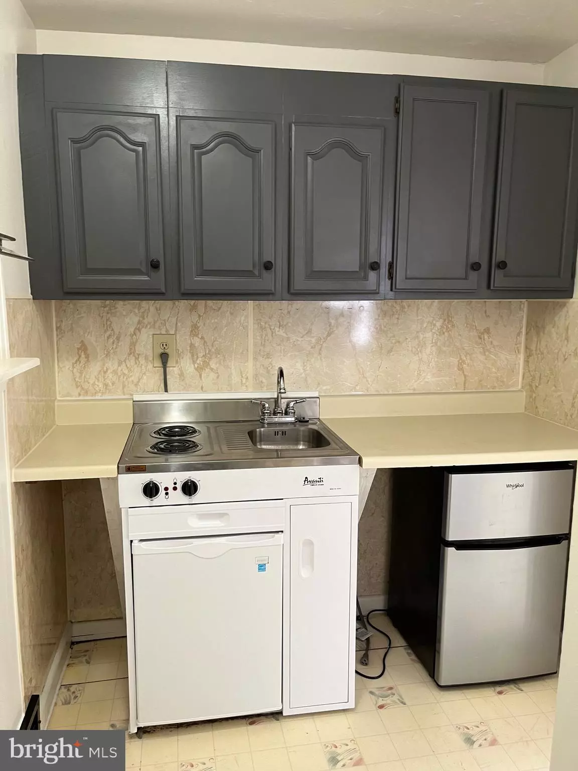 Ronks, PA 17572,2802 E LINCOLN HWY #1ST FLR REAR