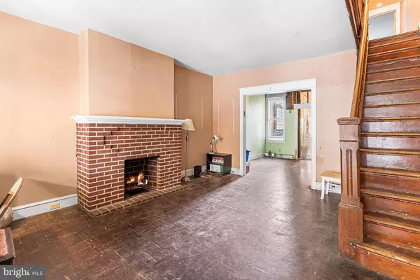 Philadelphia, PA 19134,2017 E PACIFIC ST