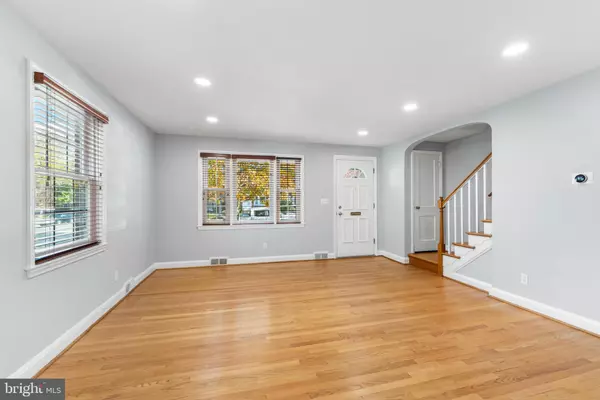 Baltimore, MD 21212,101 REGESTER AVE