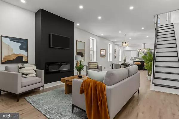 Philadelphia, PA 19151,5907 W GIRARD AVE