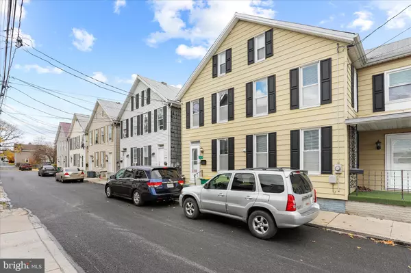 Chambersburg, PA 17201,247 MARTIN AVE