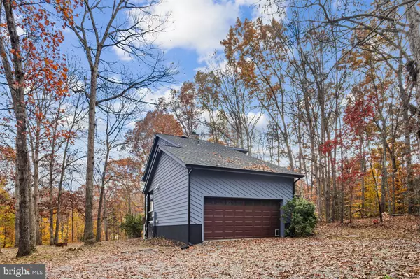 Fredericksburg, VA 22407,9701 FLINT HILL CT