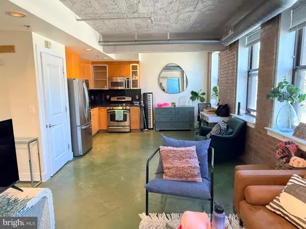 Washington, DC 20001,916 G ST NW #605