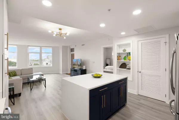 Mclean, VA 22102,8220 CRESTWOOD HEIGHTS DR #1210