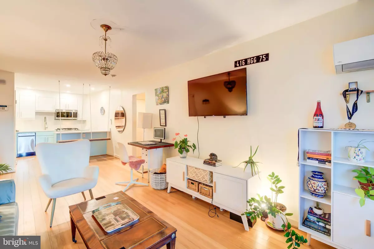 Washington, DC 20009,2639 15TH ST NW #106