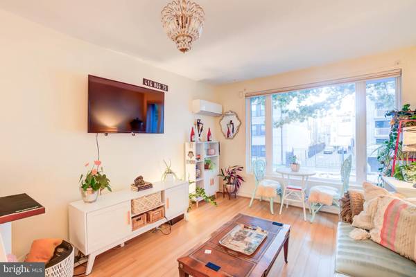 Washington, DC 20009,2639 15TH ST NW #106